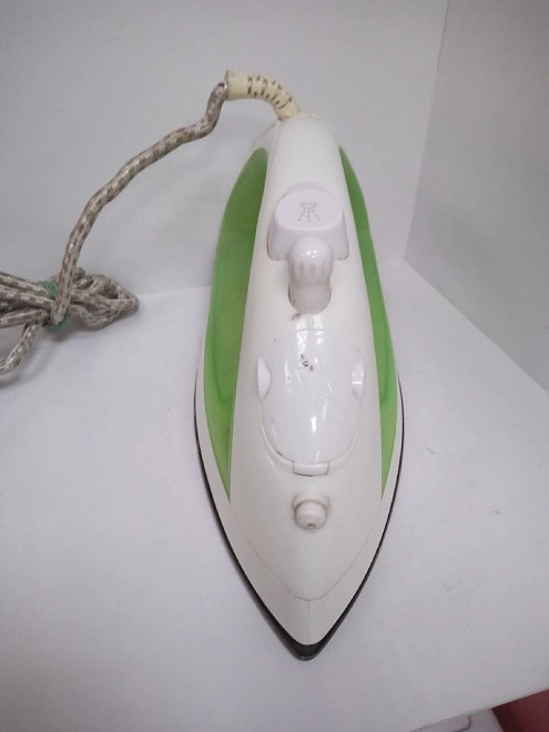 Утюг Irit IR-2221