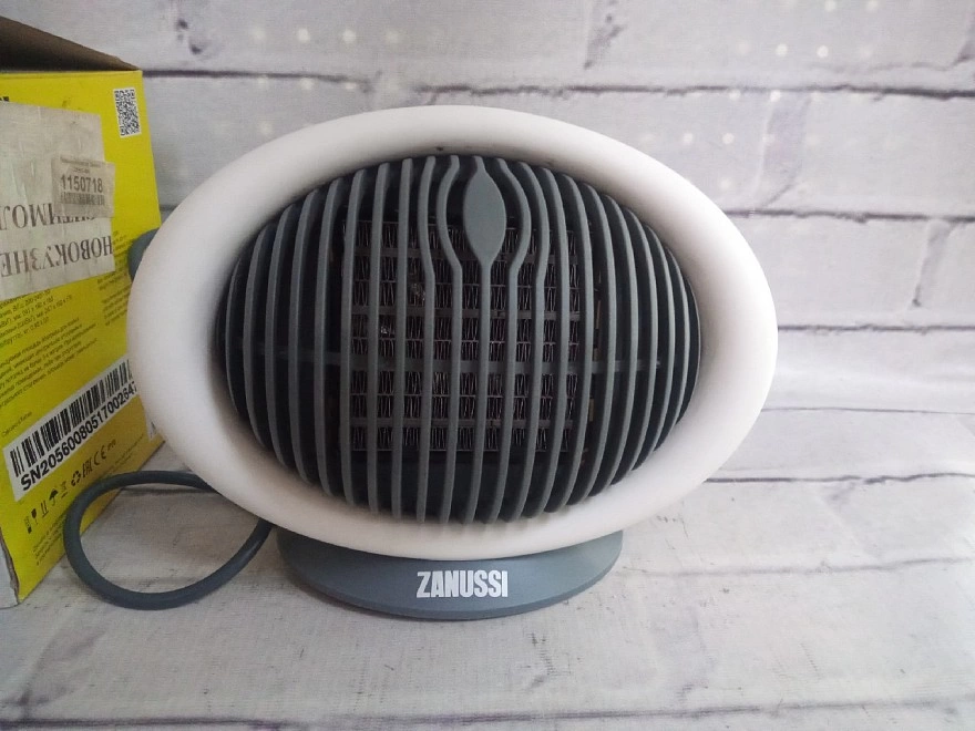 Тепловентилятор Zanussi ZFH/C-400