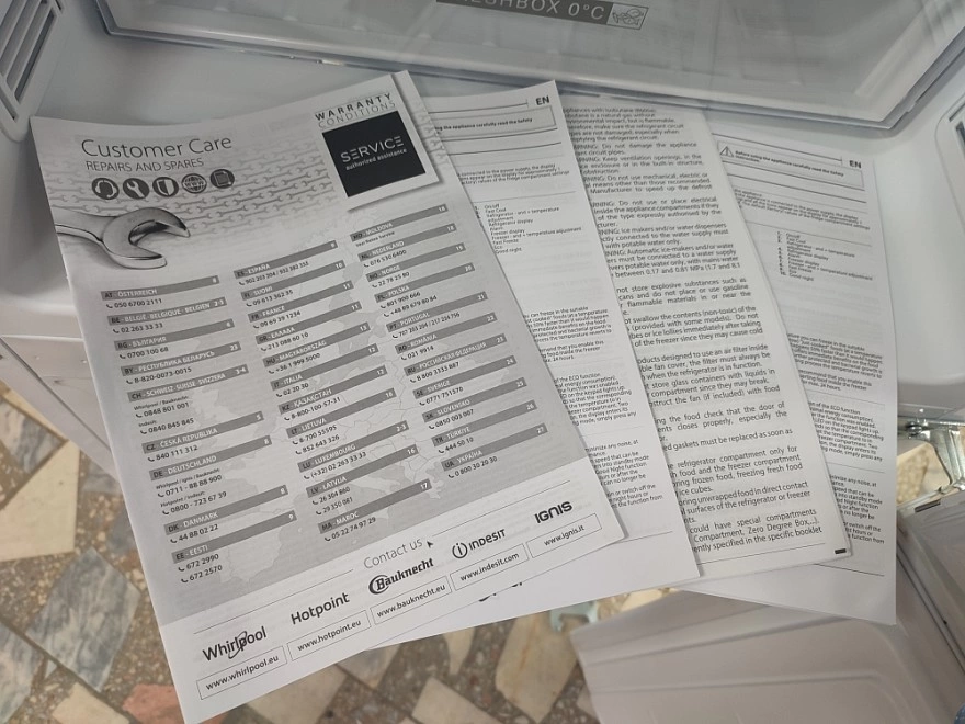 Холодильник Whirlpool W7 931T W