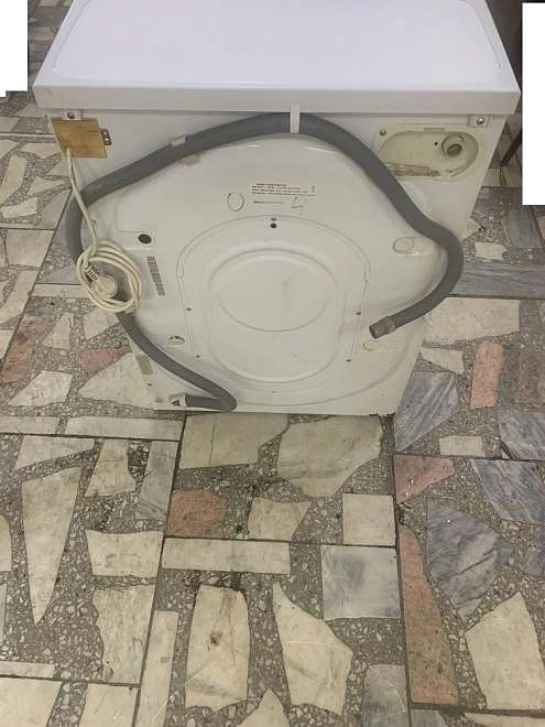 Стиральная машина Indesit IWUB 4085 (CIS)
