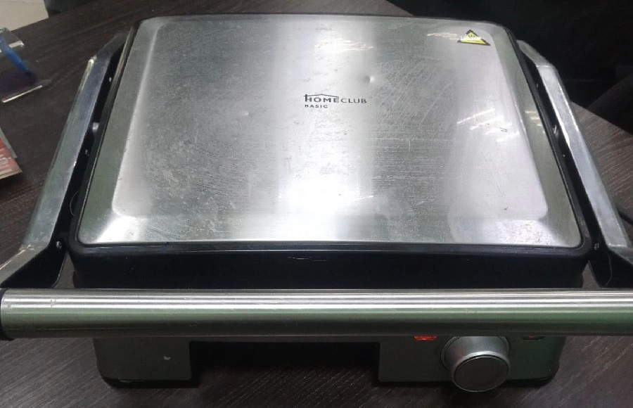 Электрогриль Home Club SLG6001