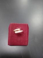 Кольцо золотое с камнями  585 проба 17 р-р 1,31 гр 