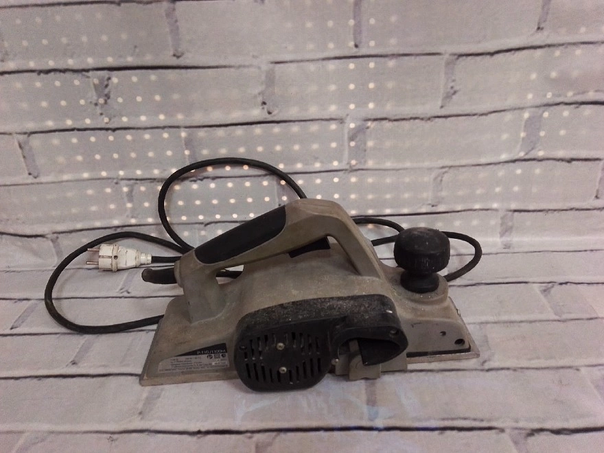 Электрорубанок Интерскол Р-110/1100М