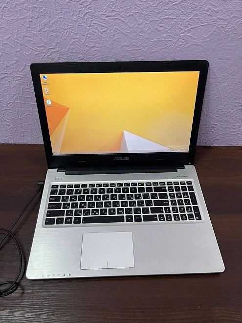 Ноутбук ASUS i5-3337U DDR3-4Gb SSD-500Gb GT740m