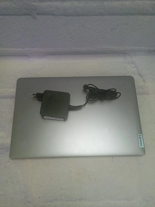 Ноутбук Lenovo Intel Core i3-1115G4 3GHz 4GB 237GB