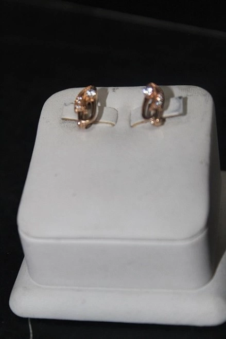 Серьги золотые с камнями  585 проба 2,64 гр 1 см (ФМ)
