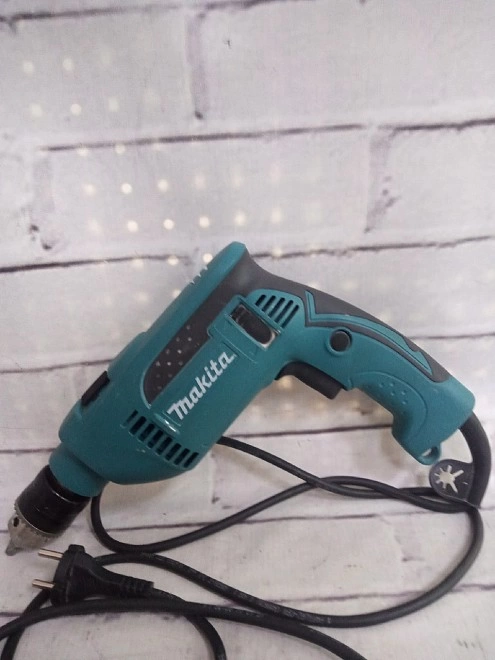 Электродрель Makita HP1640