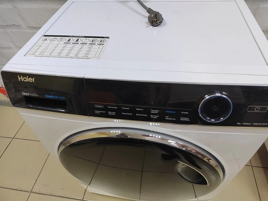Стиральная машина Haier HW80-B14979