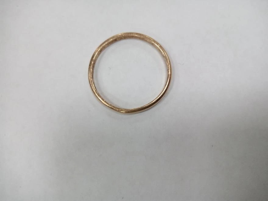 Кольцо золотое 585 проба 1.215гр, 18,5 р-р (ФМ)