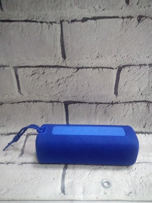 Портативная акустика Xiaomi Mi Portable Bluetooth Speaker 16W