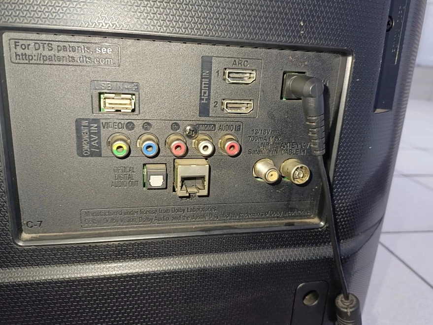 Телевизор LG 32LJ600U