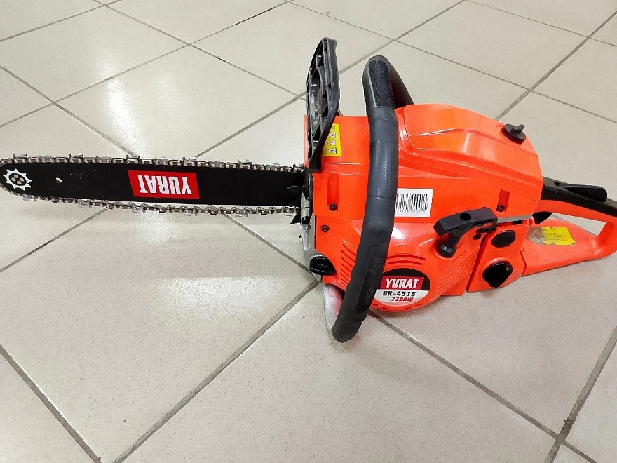 Бензопила  YURAT BR-4515