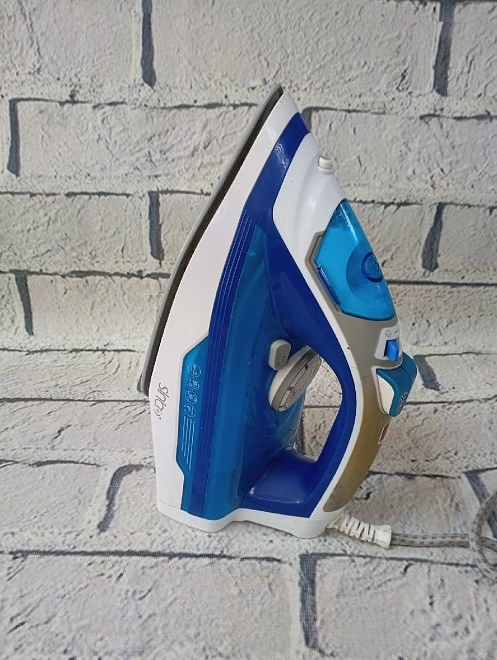Утюг Sinbo SSI2899