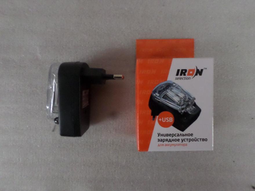 Зарядное устройство для телефона iRon универсальное с USB
