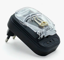 Зарядное устройство Axtel евровилка автополярность (Лягушка)